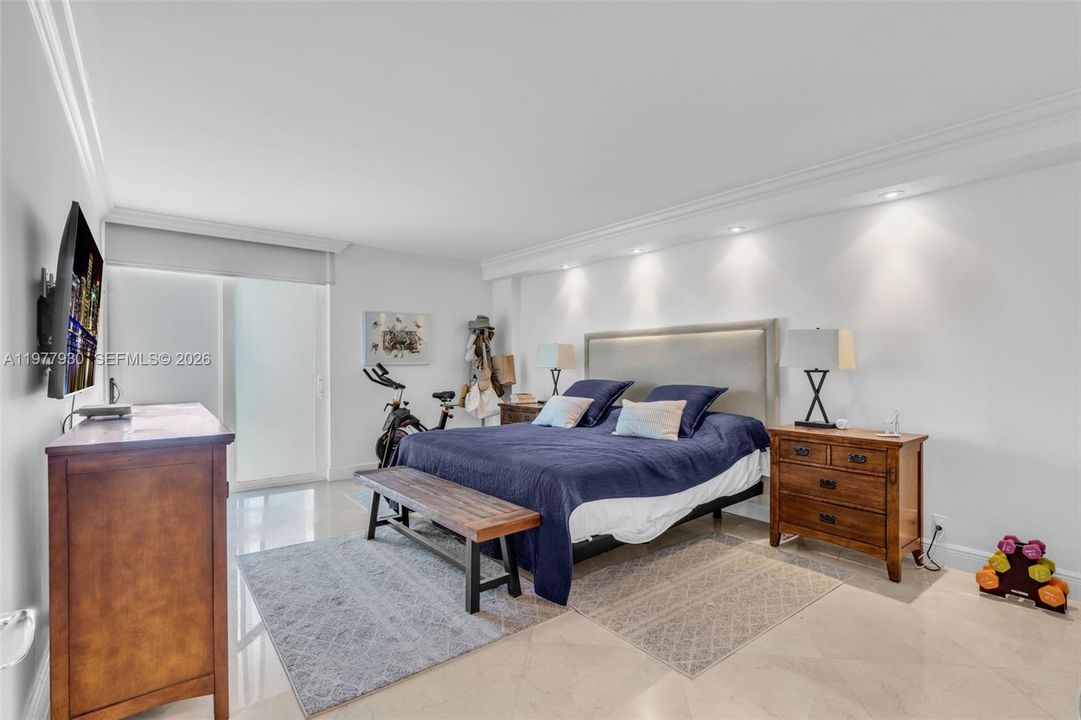 待售: $1,350,000 (2 贝兹, 2 浴室, 1409 平方英尺)