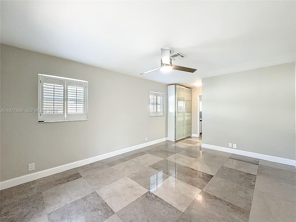 Active With Contract: $6,800 (3 beds, 2 baths, 1777 Square Feet)