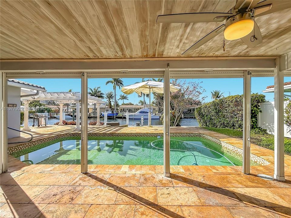 Active With Contract: $6,800 (3 beds, 2 baths, 1777 Square Feet)