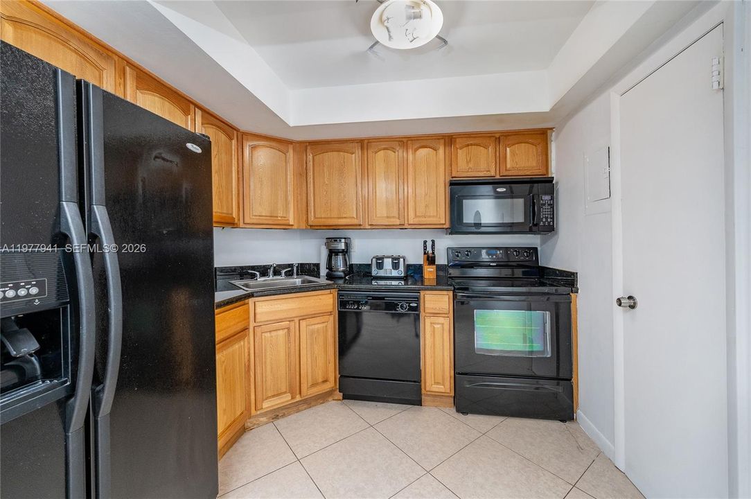 En Venta: $160,000 (1 camas, 1 baños, 834 Pies cuadrados)