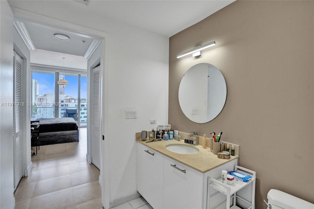 En Venta: $645,000 (2 camas, 2 baños, 1088 Pies cuadrados)