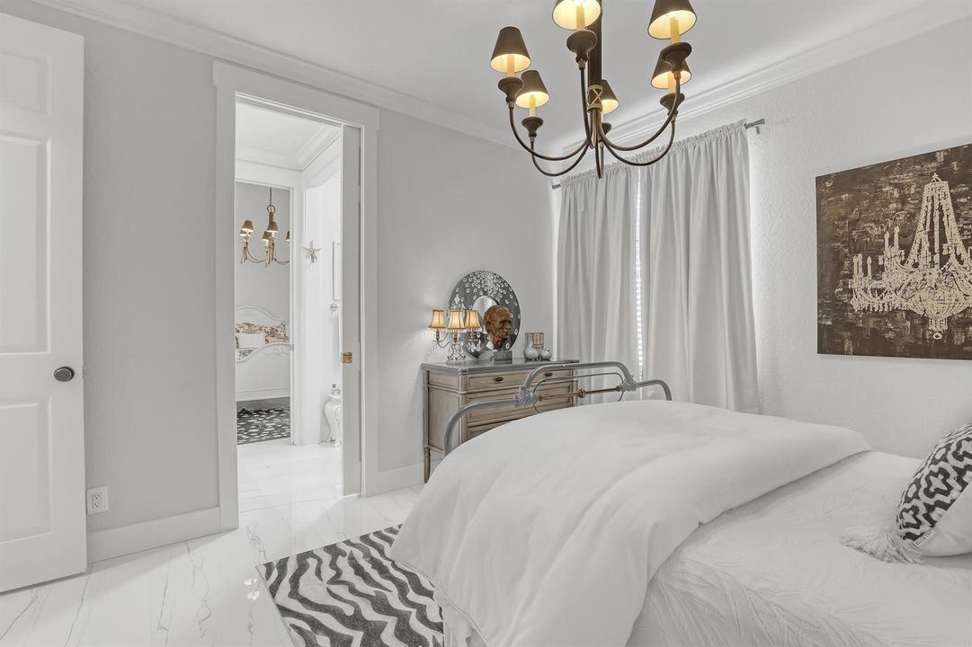 bedroom #4 (50)