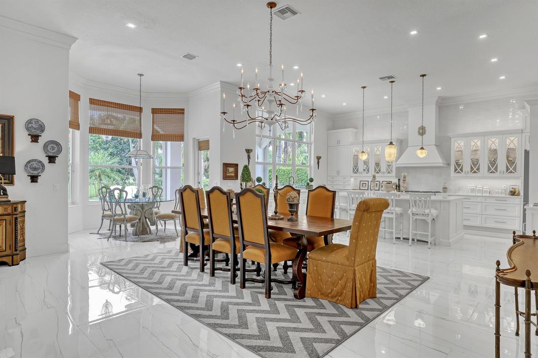 dining/kitchen