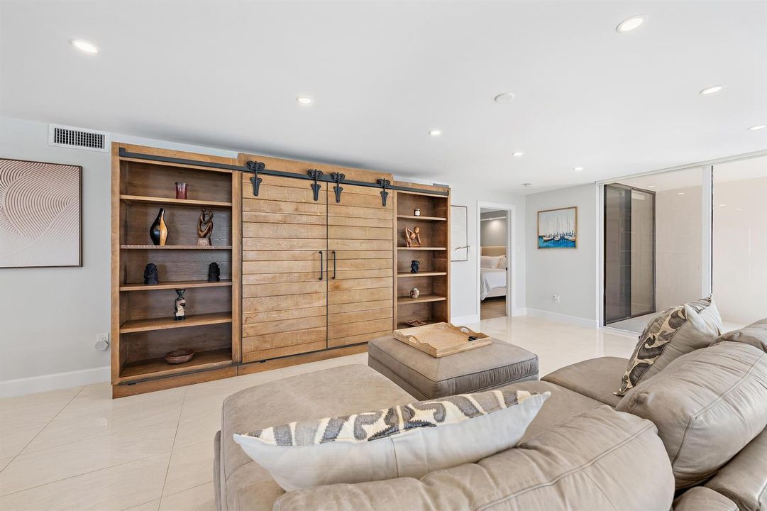 5380 N Ocean Dr 12a-10