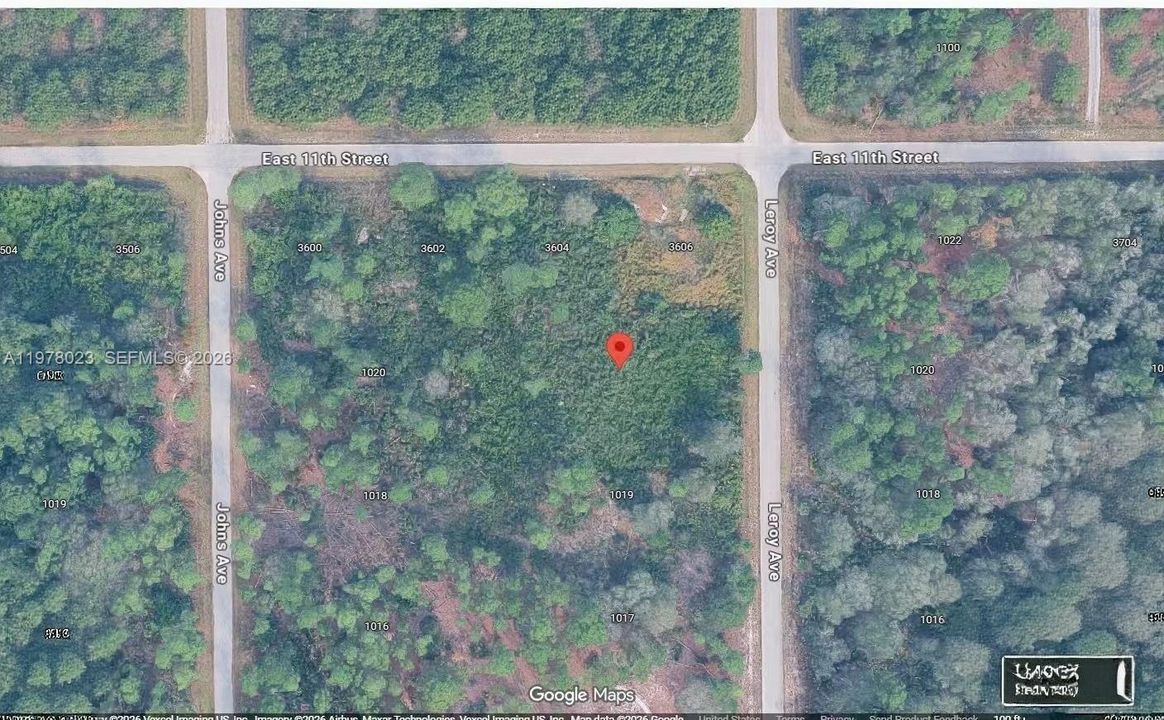 На продажу: $32,000 (0.50 acres)