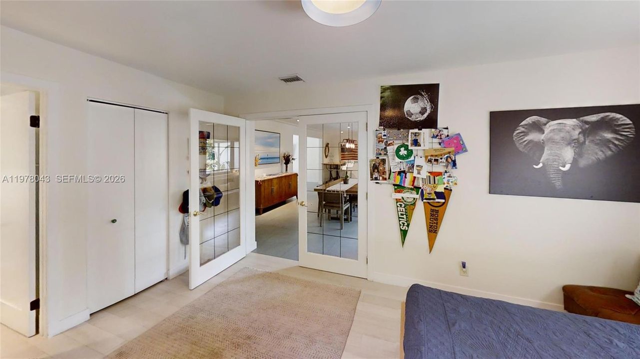 Active With Contract: $1,850,000 (4 beds, 3 baths, 0 Square Feet)