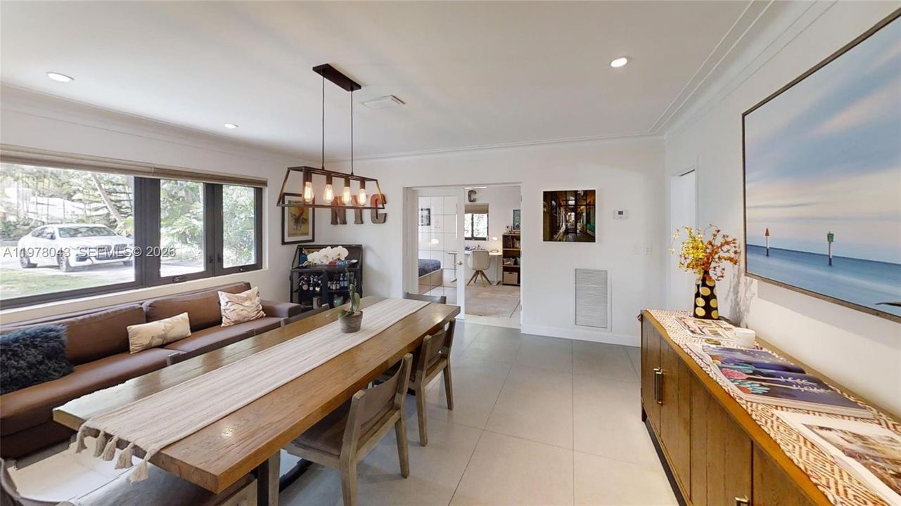 Active With Contract: $1,850,000 (4 beds, 3 baths, 0 Square Feet)