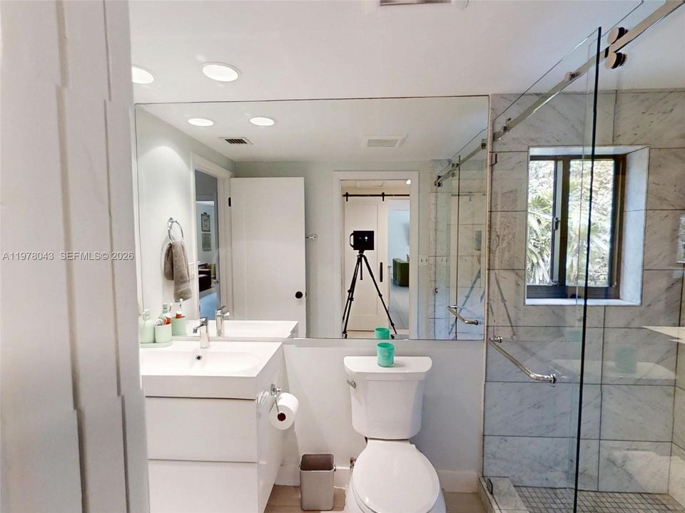 Active With Contract: $1,850,000 (4 beds, 3 baths, 0 Square Feet)