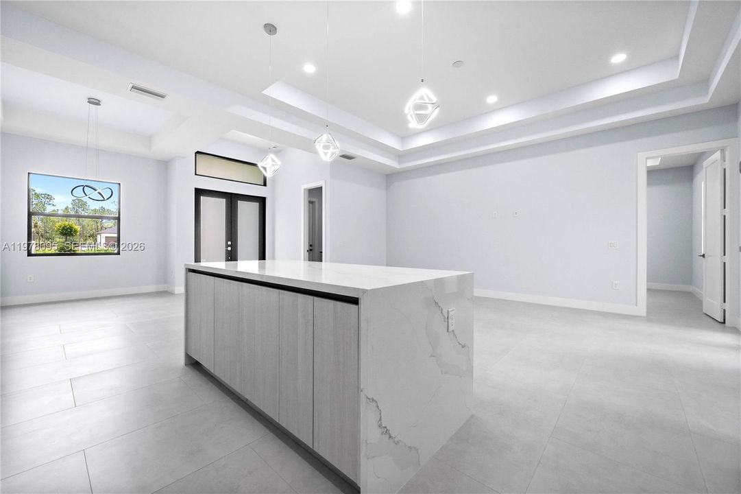 Vendido Recientemente: $600,000 (4 camas, 3 baños, 0 Pies cuadrados)