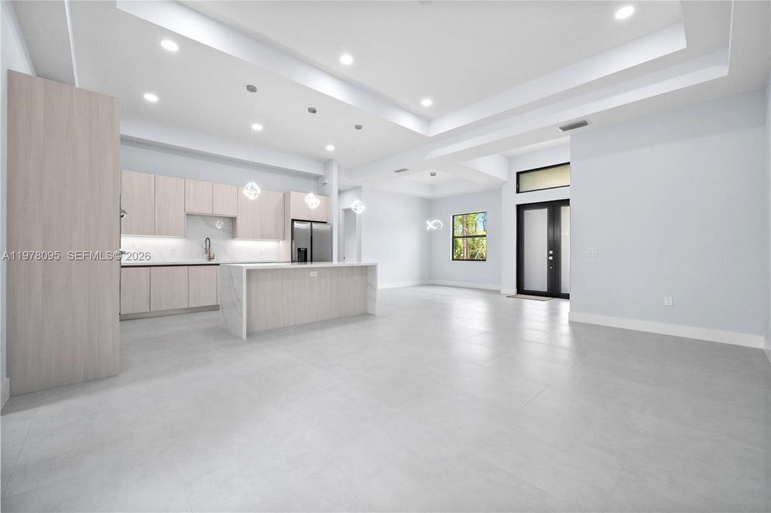 Vendido Recientemente: $600,000 (4 camas, 3 baños, 0 Pies cuadrados)