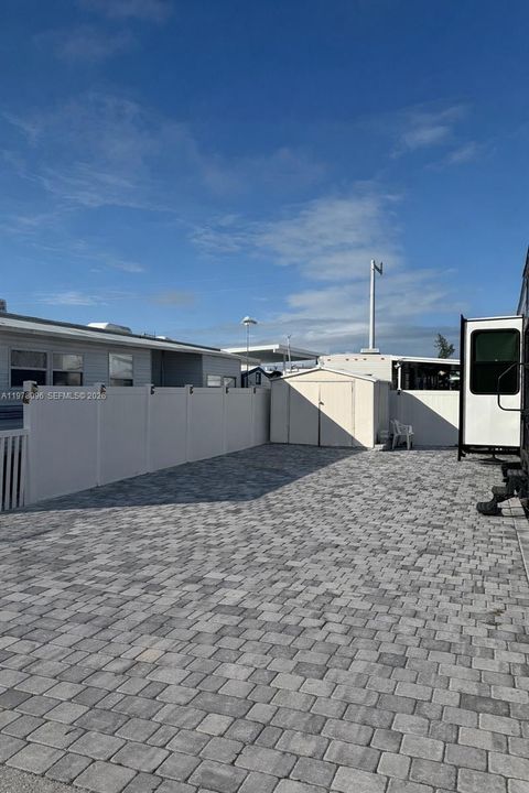 На продажу: $359,000 (1 спален, 1 ванн, 0 Квадратных фут)