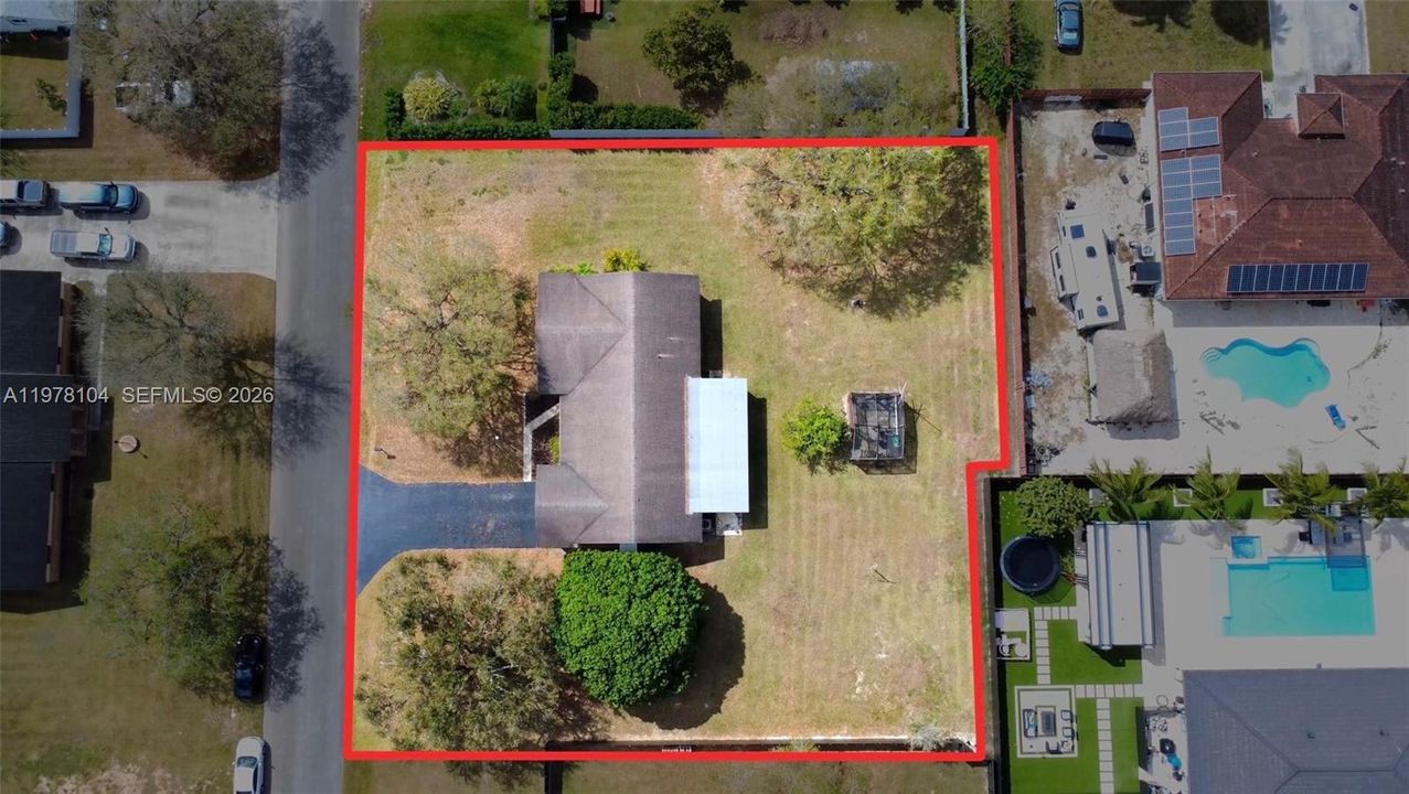 Recently Sold: $545,000 (3 beds, 2 baths, 1740 Square Feet)