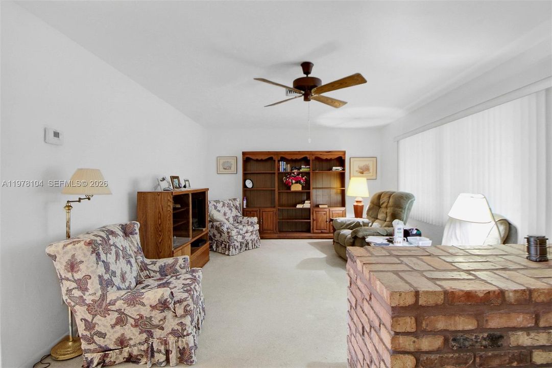 Recently Sold: $545,000 (3 beds, 2 baths, 1740 Square Feet)