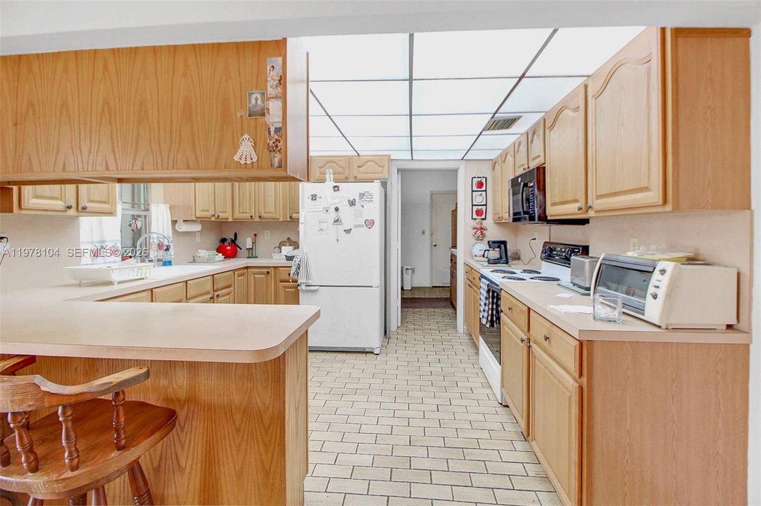 Recently Sold: $545,000 (3 beds, 2 baths, 1740 Square Feet)