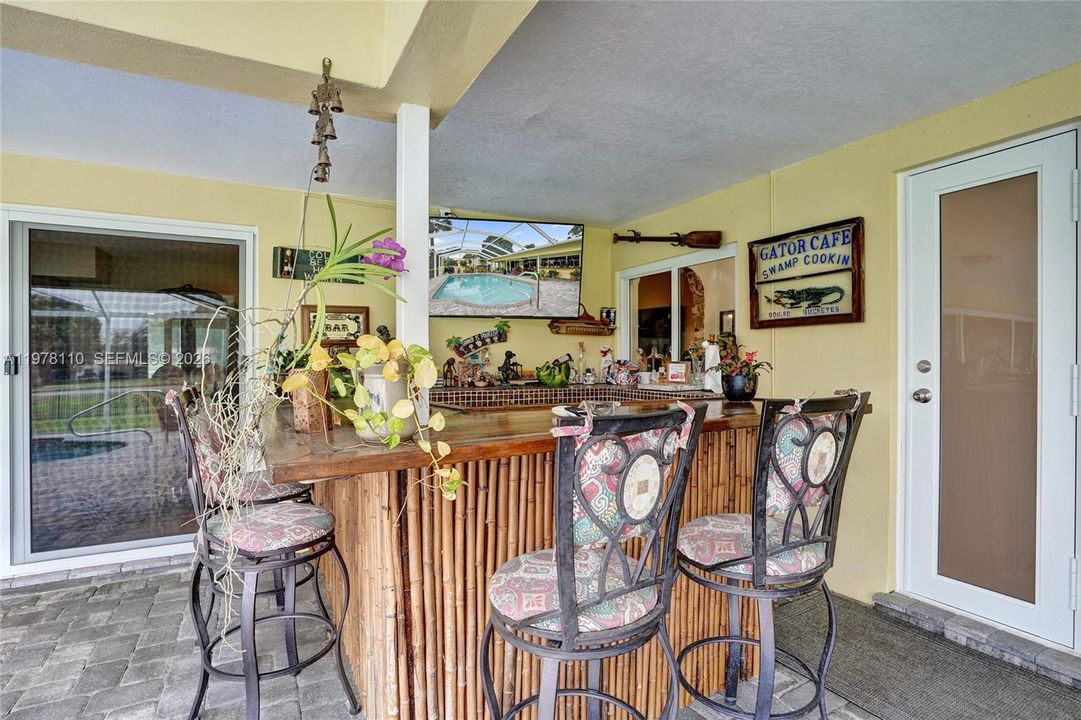 En Venta: $1,052,000 (4 camas, 3 baños, 2994 Pies cuadrados)