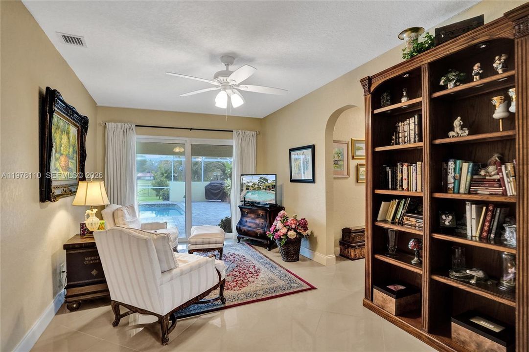 En Venta: $1,052,000 (4 camas, 3 baños, 2994 Pies cuadrados)