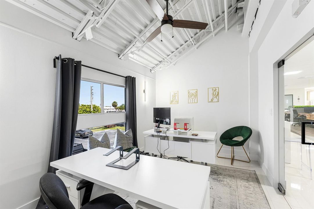 016-325Southwest26thStreet-FortLauderdal