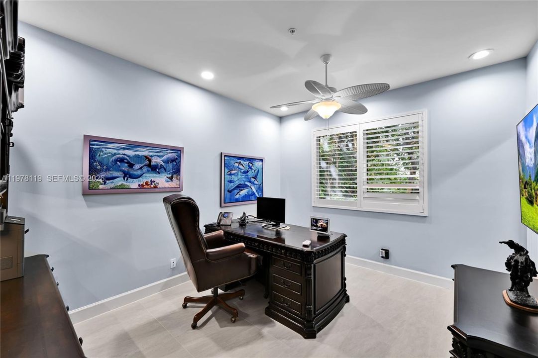 For Sale: $2,250,000 (4 beds, 4 baths, 3228 Square Feet)