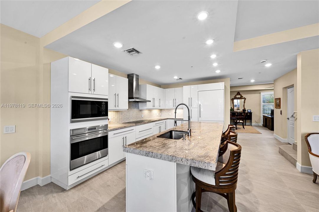 For Sale: $2,250,000 (4 beds, 4 baths, 3228 Square Feet)