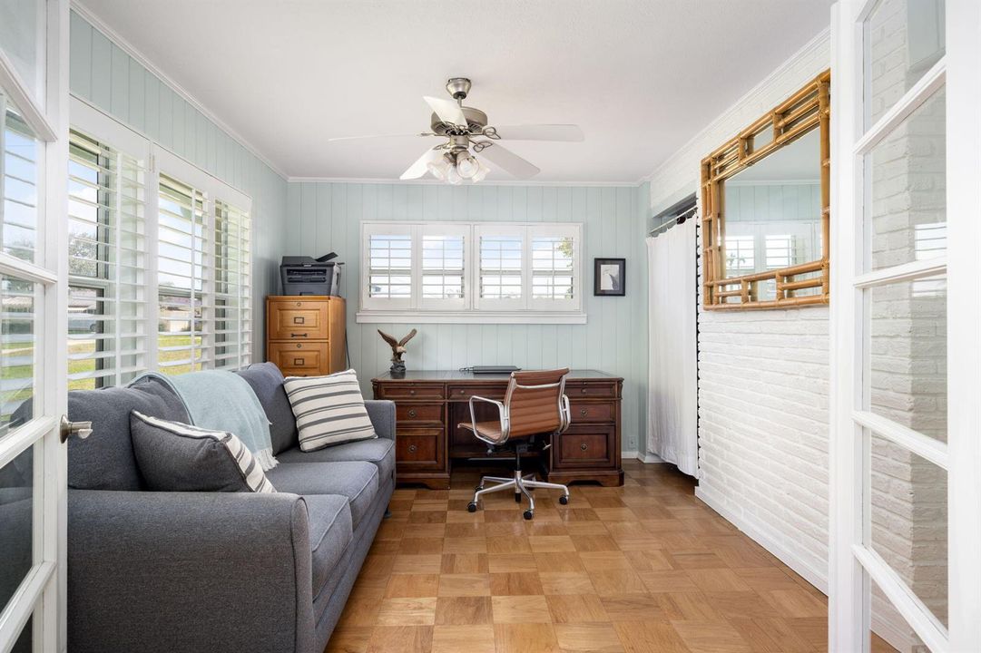 9-web-or-mls-715 Conn Way-9