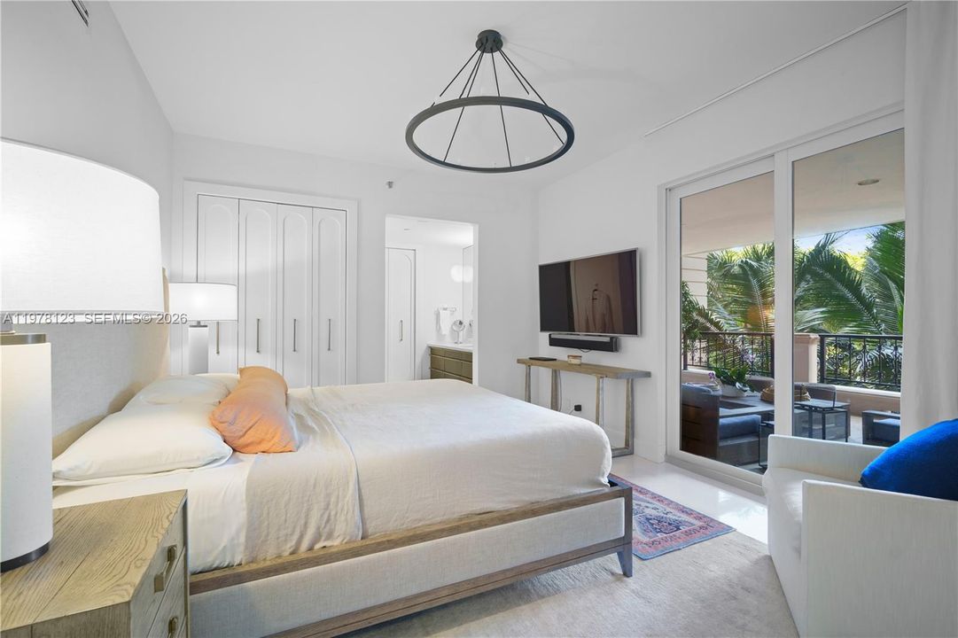 En Venta: $5,900,000 (2 camas, 2 baños, 1950 Pies cuadrados)