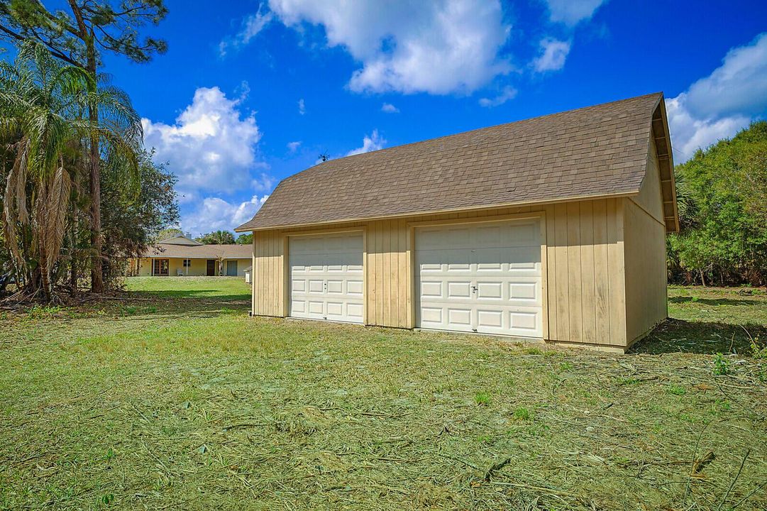 garage 20x30