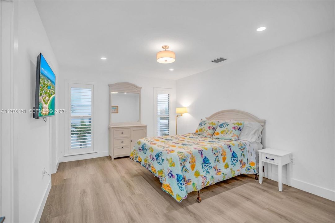 For Sale: $3,200,000 (4 beds, 4 baths, 0 Square Feet)