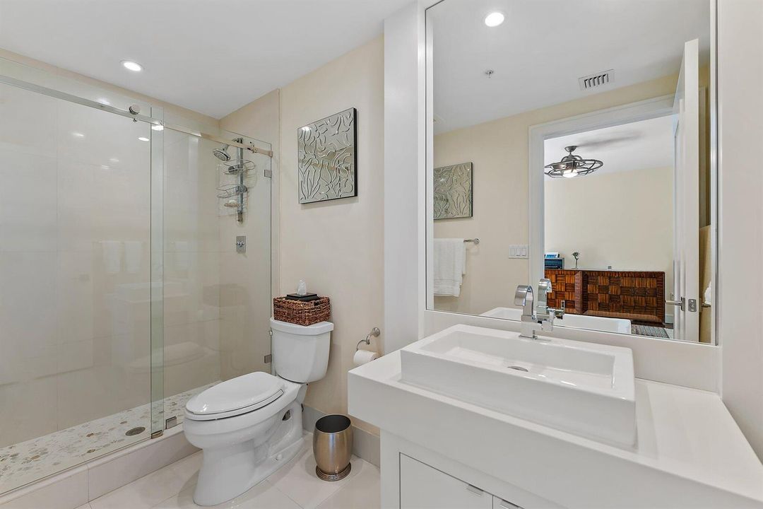 BR 2 Bathroom