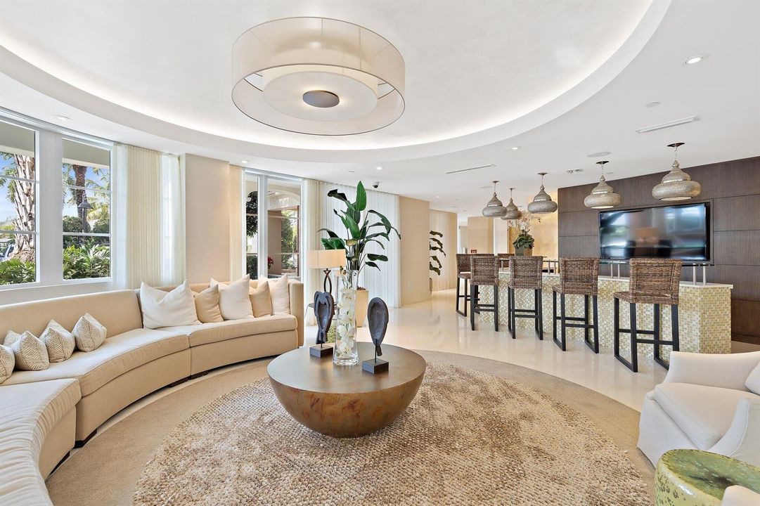 Lounge/Bar