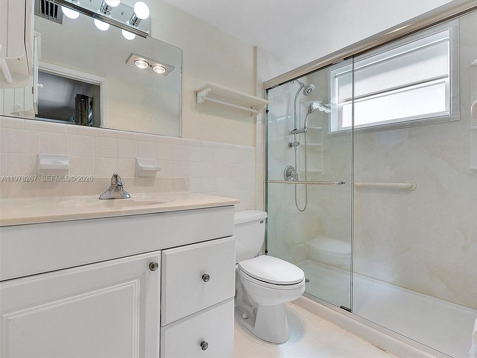 En Venta: $110,000 (1 camas, 1 baños, 676 Pies cuadrados)