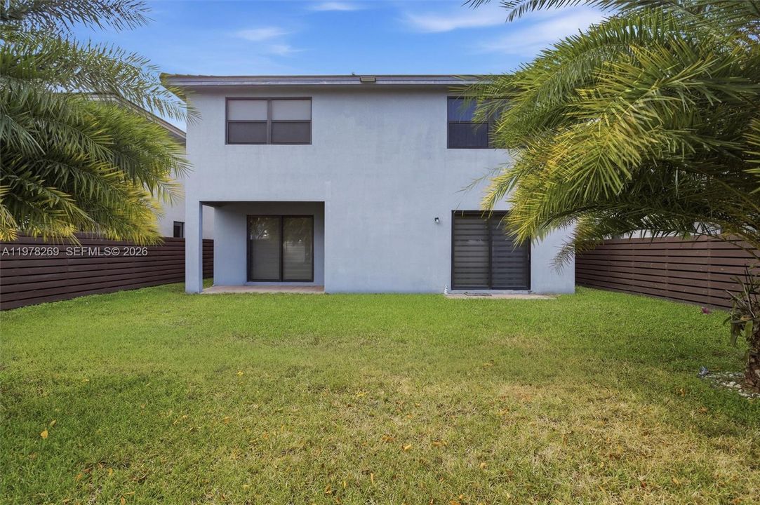 For Sale: $1,300,000 (5 beds, 3 baths, 3050 Square Feet)