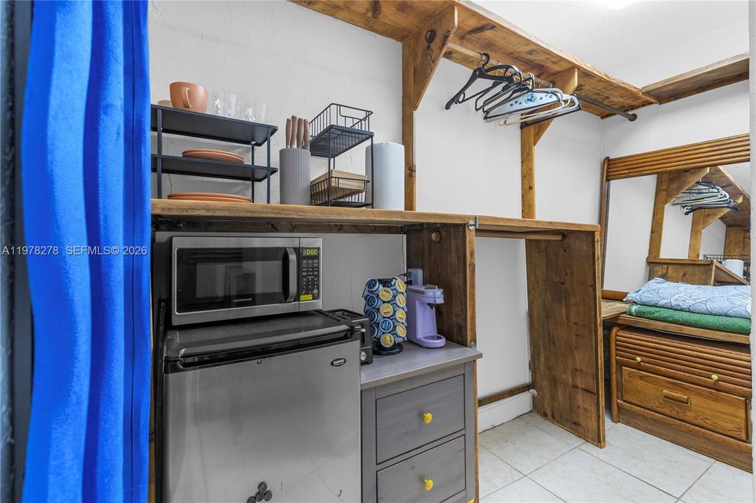 Additional Primary Bedroom