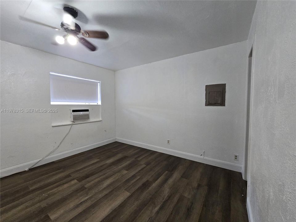 For Sale: $482,600 (0 beds, 0 baths, 1486 Square Feet)