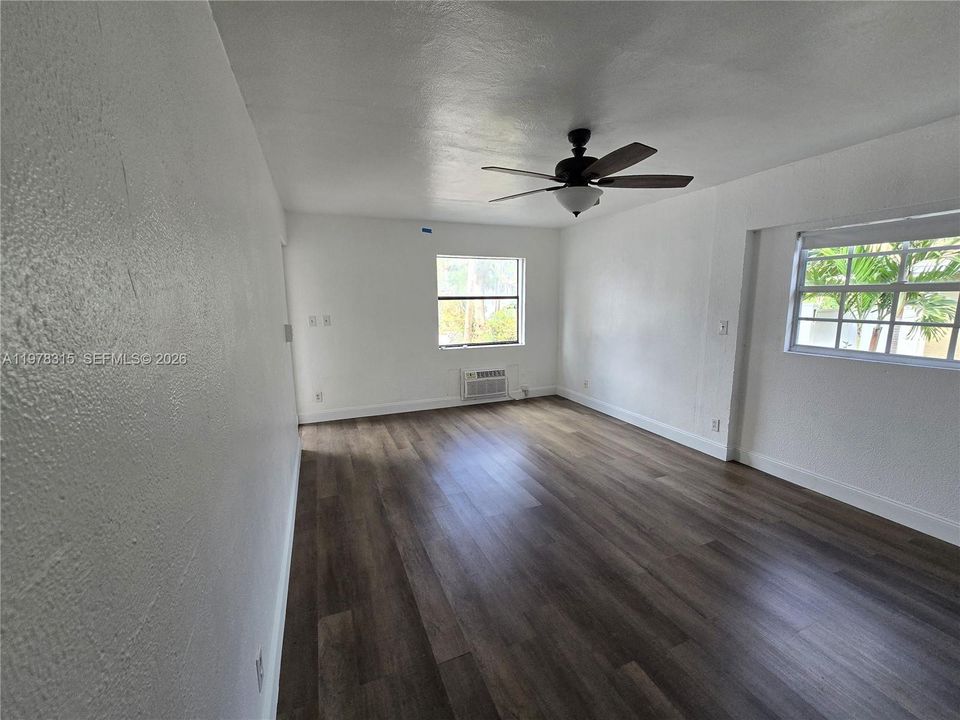 For Sale: $482,600 (0 beds, 0 baths, 1486 Square Feet)