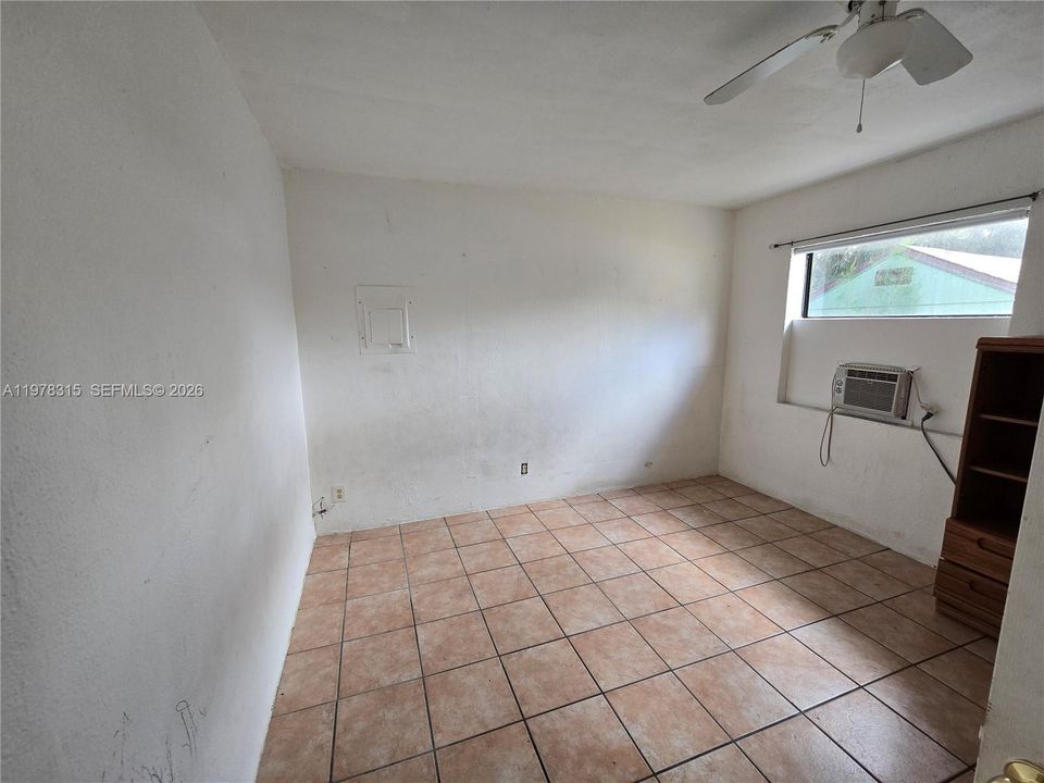 For Sale: $482,600 (0 beds, 0 baths, 1486 Square Feet)