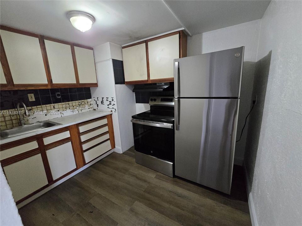 For Sale: $482,600 (0 beds, 0 baths, 1486 Square Feet)