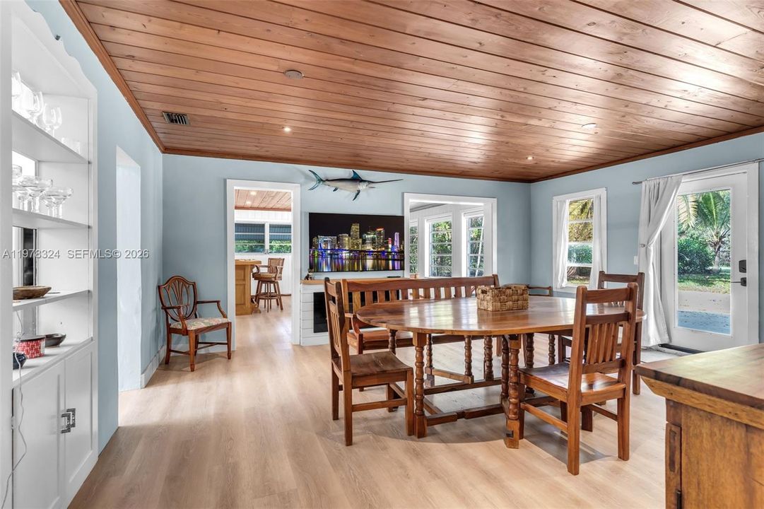 Main Home - Dining Room
