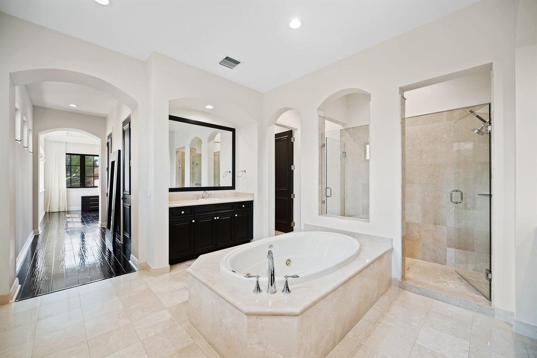 27-web-or-mls-9650-eden-manor