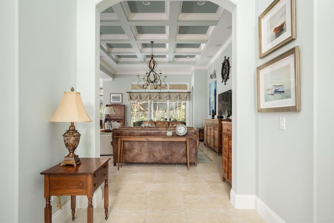 4-web-or-mls-1101 Riverwind Circle-5