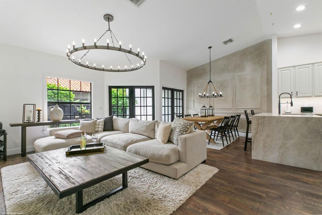 13504 Fountain View Blvd 014-1