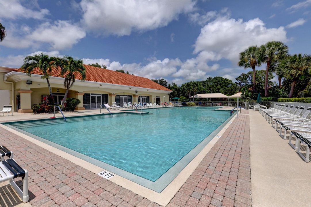 Pool(1)