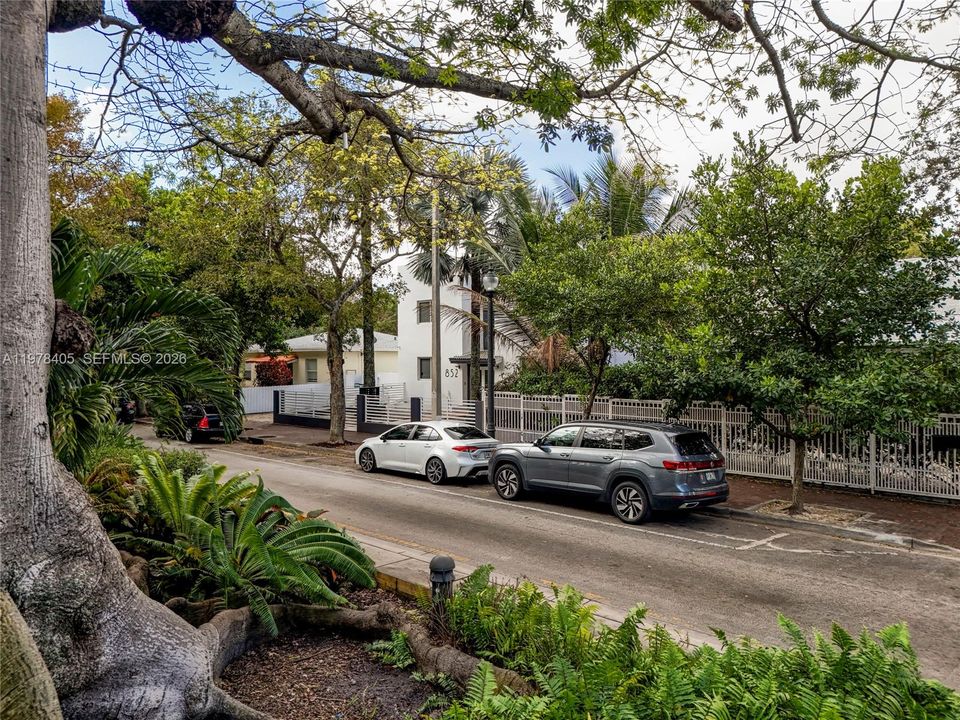 For Sale: $3,285,000 (0 beds, 0 baths, 0 Square Feet)