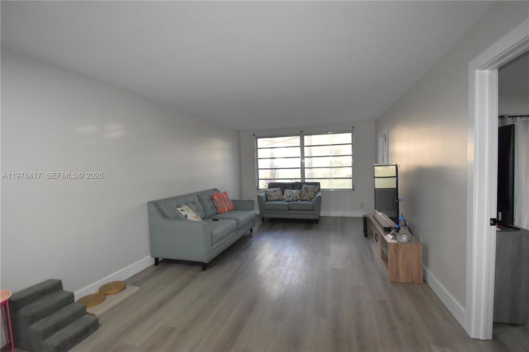 En Venta: $164,900 (2 camas, 2 baños, 952 Pies cuadrados)