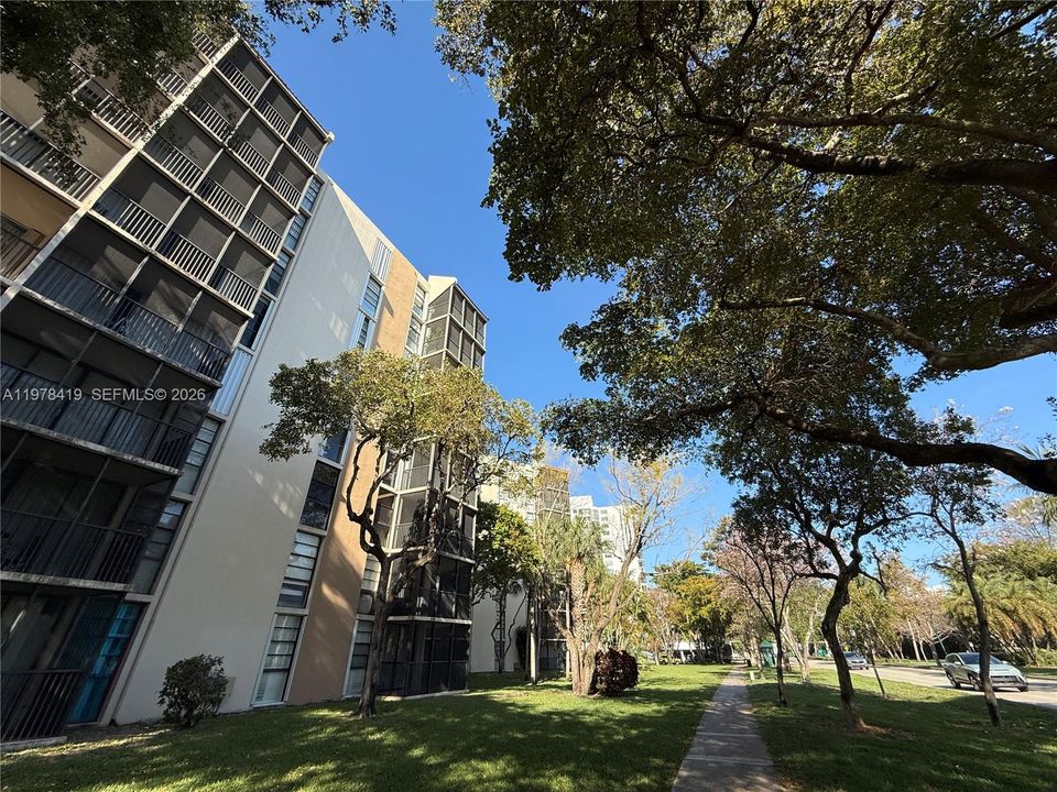 En Venta: $210,000 (1 camas, 1 baños, 717 Pies cuadrados)