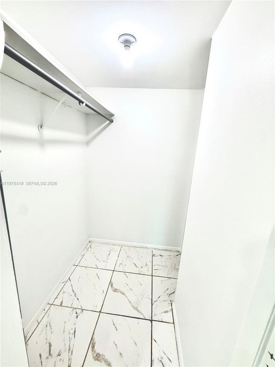En Venta: $210,000 (1 camas, 1 baños, 717 Pies cuadrados)
