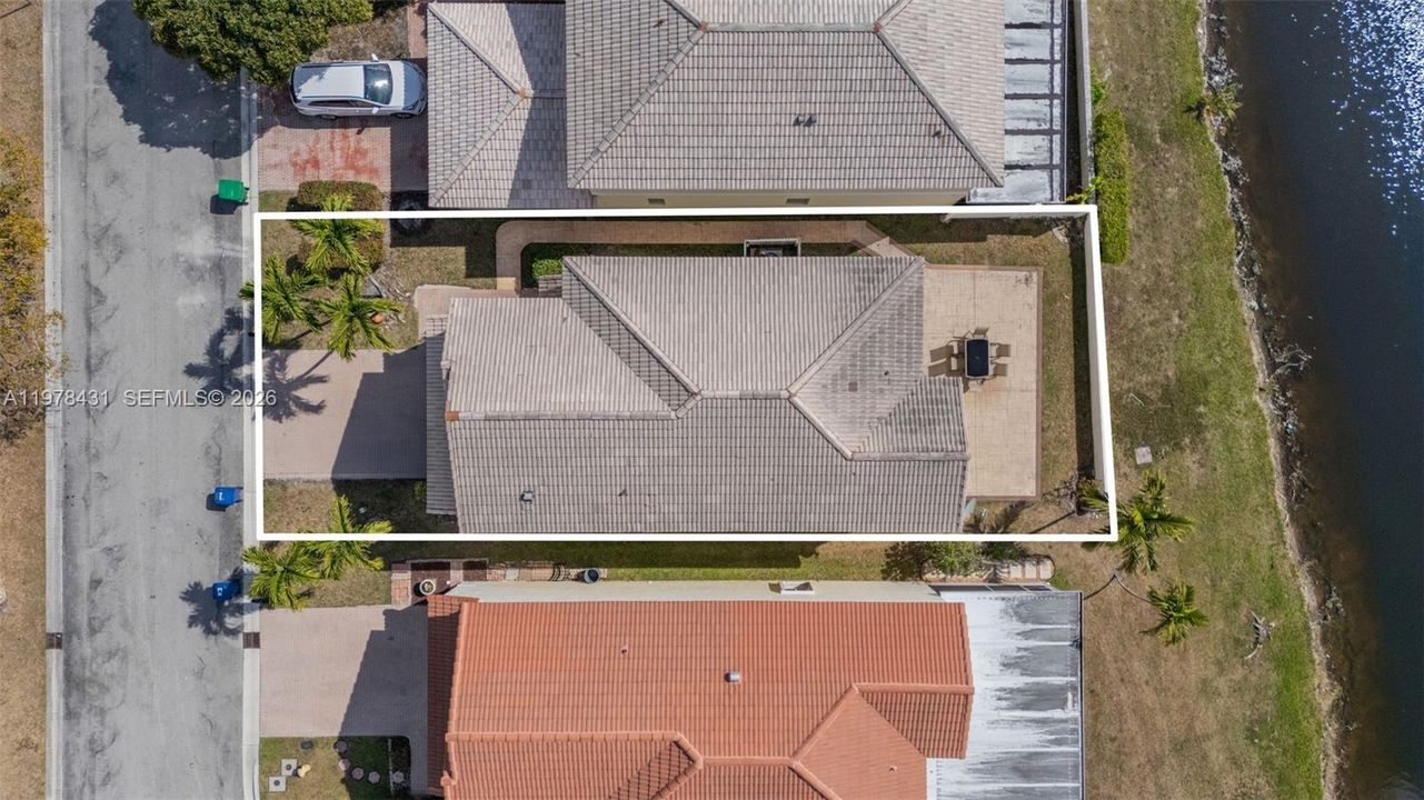 En Venta: $619,000 (4 camas, 2 baños, 2080 Pies cuadrados)