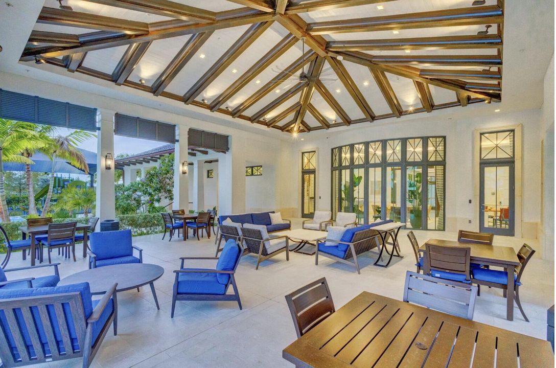 Avenir