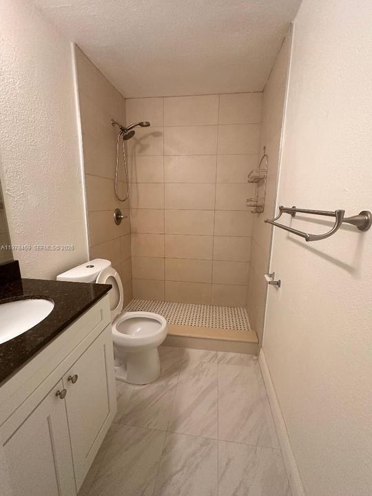 For Sale: $379,000 (3 beds, 2 baths, 1638 Square Feet)