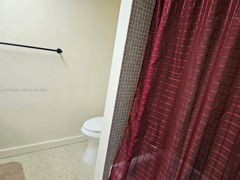 En Venta: $123,400 (2 camas, 2 baños, 1030 Pies cuadrados)