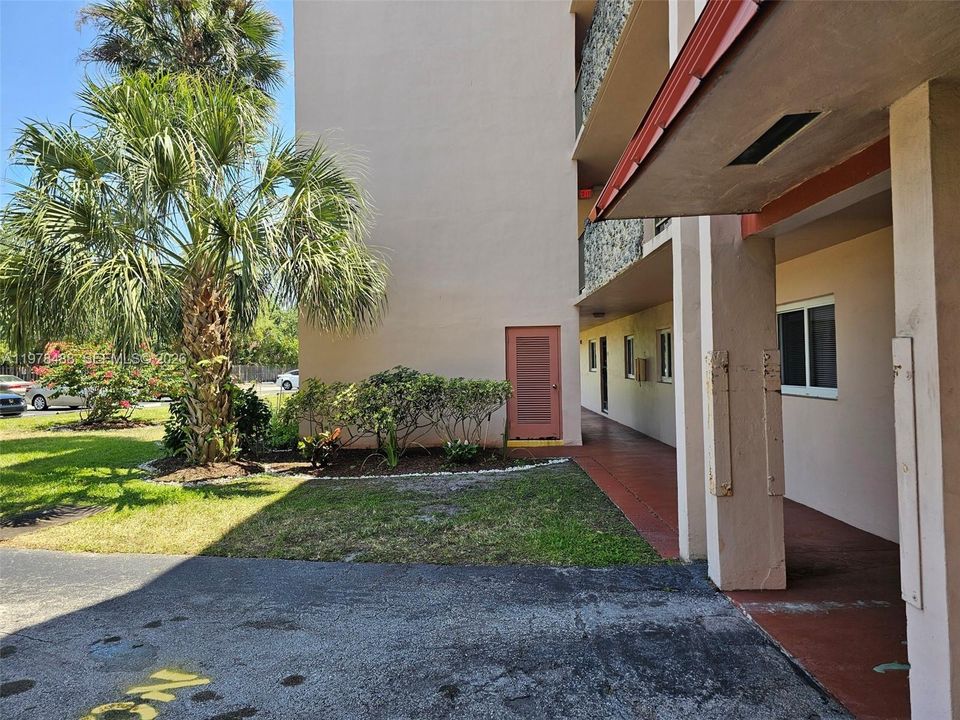 En Venta: $123,400 (2 camas, 2 baños, 1030 Pies cuadrados)